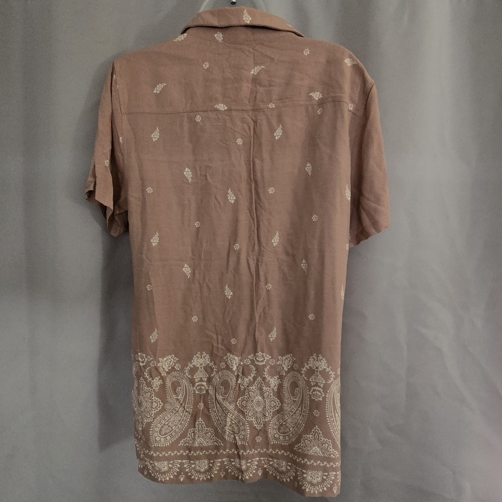 AND NOW THIS Bandana Print SS Shirt - Picture 4 of 7